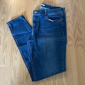 🌷4/$25🌷Levi’s 710 skinny jeans
